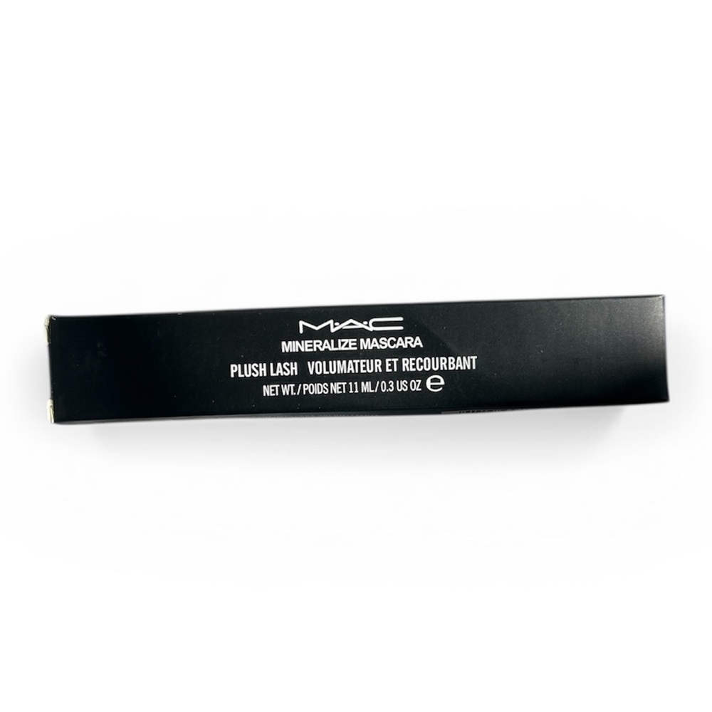 MAC Mineralize Plush Lash Mascara - Black Packaging